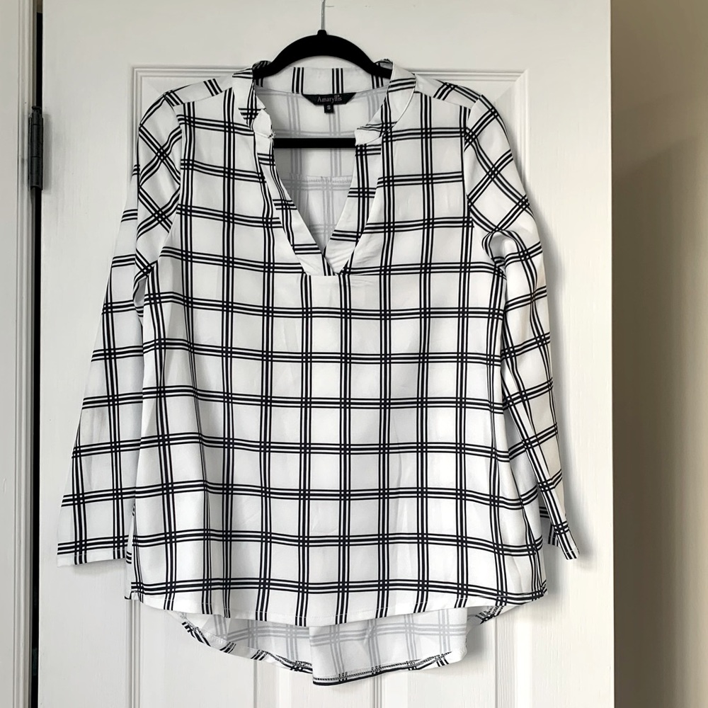 Black/White Blouse